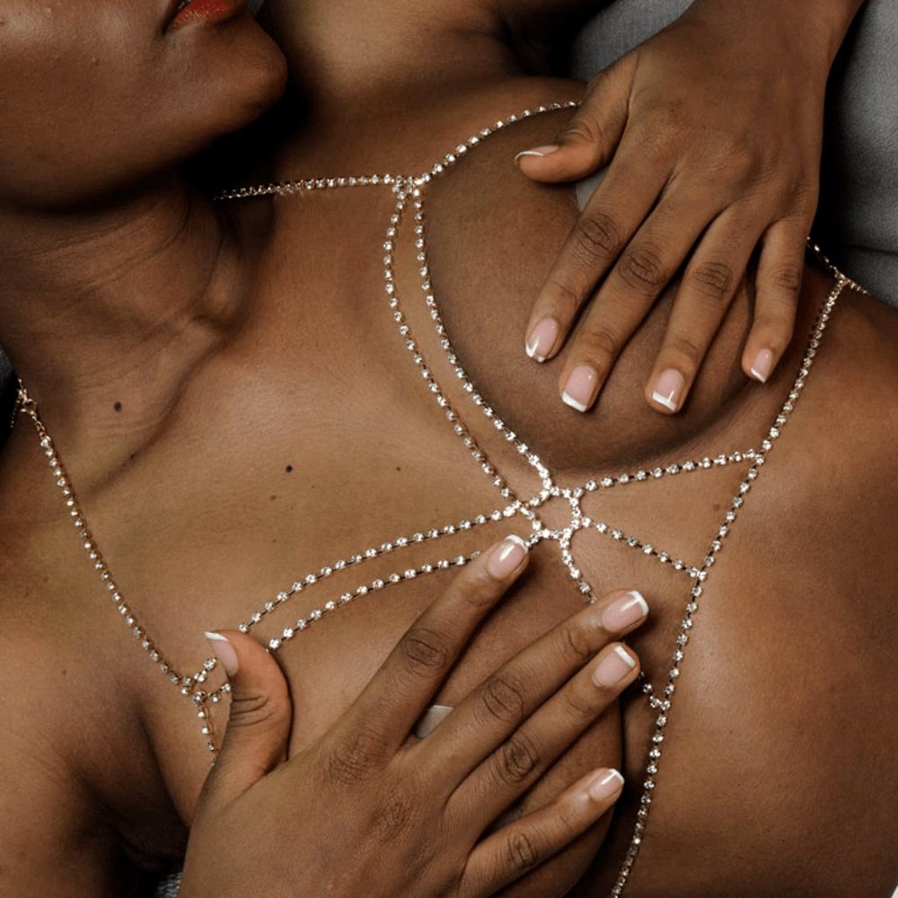 New Sexy Crystal Bra Chain Necklace - Picture 2 of 5
